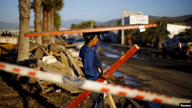 El terremoto de 8,3 que sacudió Chile el pasado 17 de septiembre dejó 13 muertos y miles de damnificados cuyos hogares fueron destruidos.
