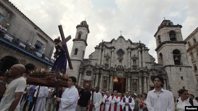 La imagen que representa a Jesús de Nazaret se emplazó en la colina de "La Cabaña", en el poblado de Casa Blanca, el 24 de diciembre de 1958.