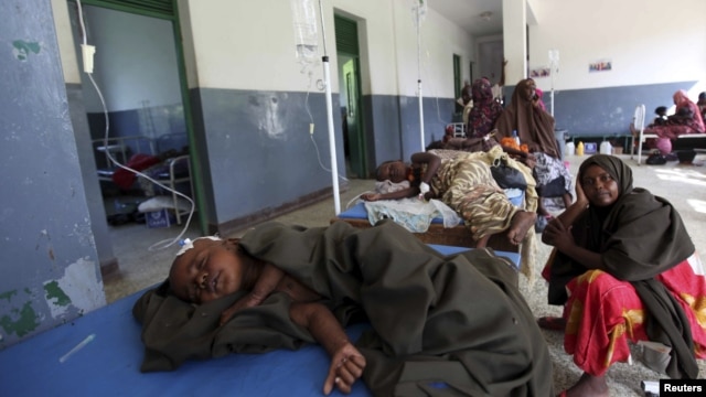 Trẻ em Somalia bị dịch tả trong bệnh viện ở thủ đô Mogadishu