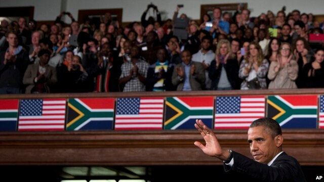 2013年6月30日奥巴马在南非访问期间说明美国和非洲之间的合作关系。