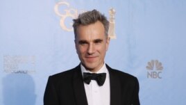 Nam diễn viên Daniel Day-Lewis được chọn là diễn viên xuất sắc nhất.