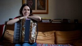 Youssra El Hawary, 29 at her home in Cairo. (Yuli Weeks/VOA)