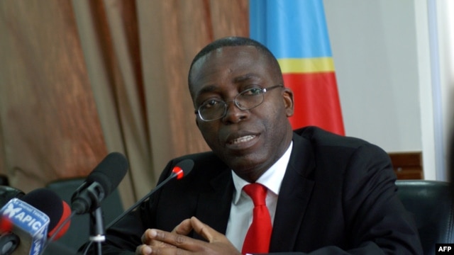 Democratic Republic of Congo's Prime Minister Augustin Matata Ponyo Mapon talks during a press conference in Kinshasa, April 19, 2012.