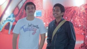 Nino Aquinas (kiri) dan Reinardus Surya Pradhitya (Adhit) penggagas program "Indo2SV" (foto: courtesy).