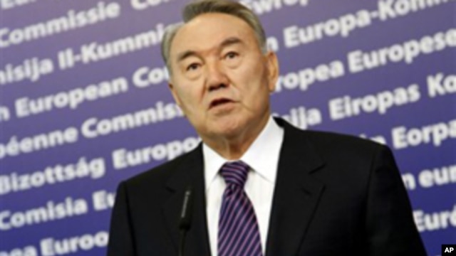 President of Kazakhstan Nursultan Nazarbayev speaks at European Union headquarters in Brussels, Oct 26, 2010.