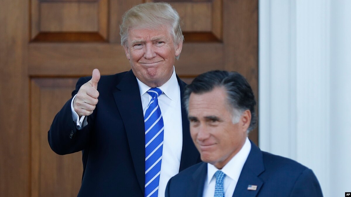 Trump habla con Romney, quien considera presentarse al Senado