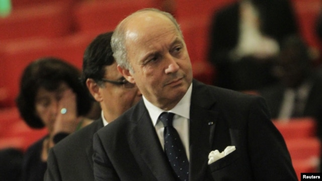 France's Foreign Minister Laurent Fabius is seen before an extraordinary summit of West African regional bloc ECOWAS on the crisis in Mali and Guinea Bissau, at a hotel in Abidjan January 19, 2013. 