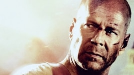 Los estudios Twentieth Century Fox festejaron por lo alto los 25 años y develaron un mural del héroe de las películas, John McClane.