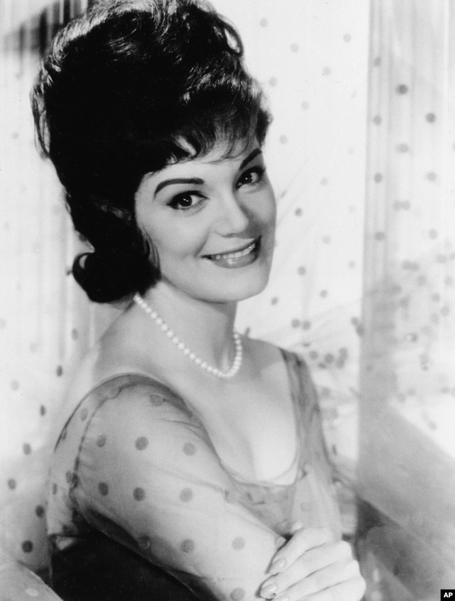 Connie Francis, pictured here in 1964, was a popular American singer. (AP Photo)