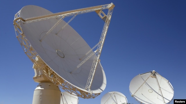 Dishes from the Australia Square Kilometre Array Pathfinder are seen at Murchison, Western Australia, October 5, 2012. 
