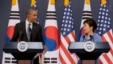Predsednik Barak Obama na zajedničkoj konferenciji za novinare sa južnokorejskom predsednicom Park Geun-hje u Seulu, 25. aprila 2014.