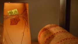 Chihuly drew inspiration from American Indian baskets to create a series of glass blaskets. (VOA/S. Logue)