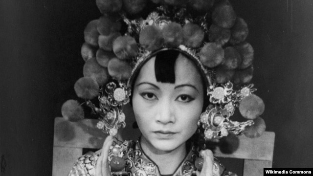 Anna May Wong as Turandot, 1937