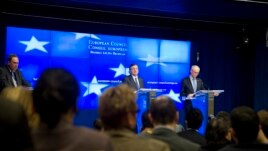 Predsednici Evropskog saveta i Evropske komisije, Herman van Rompuj i Žoze Manuel Barozo na konferenciji za novinare u Briselu