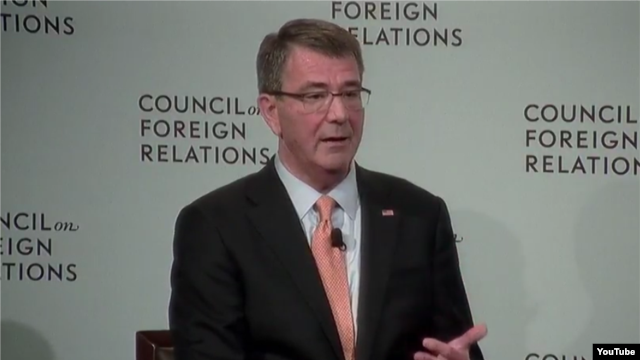 ¾Ö½´ÅÏ Ä«ÅÍ ¹Ì ±¹¹æÀå°üÀÌ ¹Ì±¹¿Ü±³Çùȸ(CFR) ÃÊû °£´ãȸ¿¡¼ »çµåÀÇ Çѹݵµ ¹èÄ¡ ¹®Á¦¿¡ ´ëÇØ ¸»Çϰí ÀÖ´Ù.