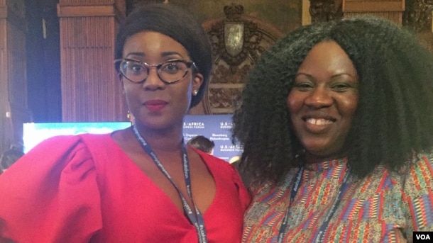 Participants Frances Udukwu (L), Miss Africa USA and founder of The Lead Girl Foundation, and Omolola Adele-Oso, co-founder and executive director of Act4Accountability are seen at the U.S.-Africa Business Forum in New York, Sept. 21, 2016. (C. Saine/VOA)