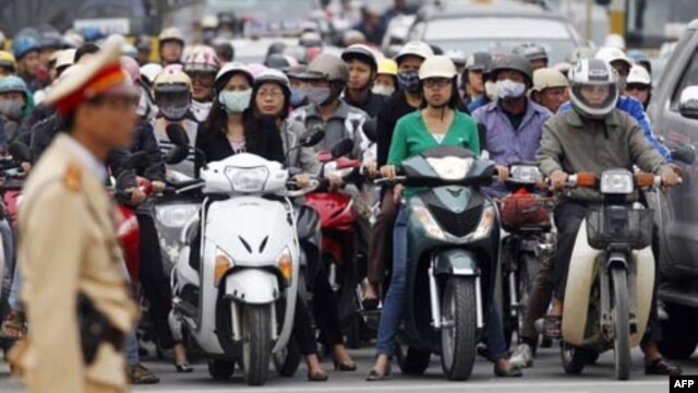 Cảnh sát giao thông là một trong 4 lĩnh vực bị đánh giá tham nhũng nhiều nhất.