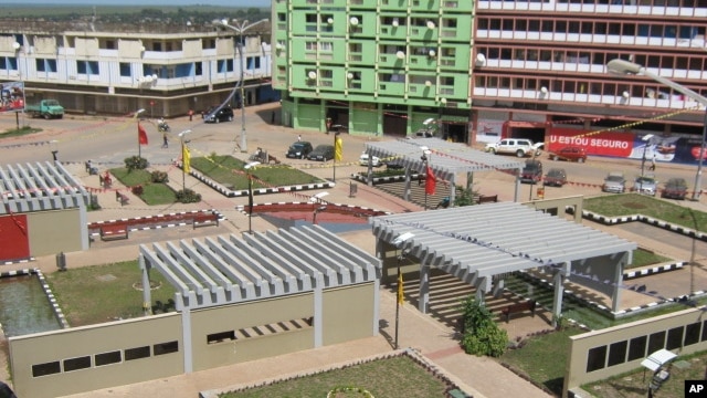Mais de 88 por cento do orçamento angolano destina-se a província de Luanda, dizem os responsáveis da CASA-CE