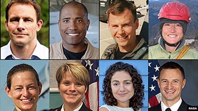 8 phi hành gia mới được NASA tuyển chọn.