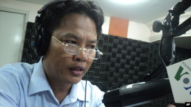 Sok Touch, rector of Khemarak University, on “Hello VOA” Monday. 