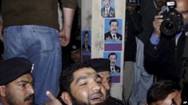 The alleged killer of Governor of Punjab, Salman Taseer, being brought to a court in Islamabad, Pakistan, Jan 05, 2011