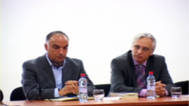 Debate mbi sfidat ekonomike