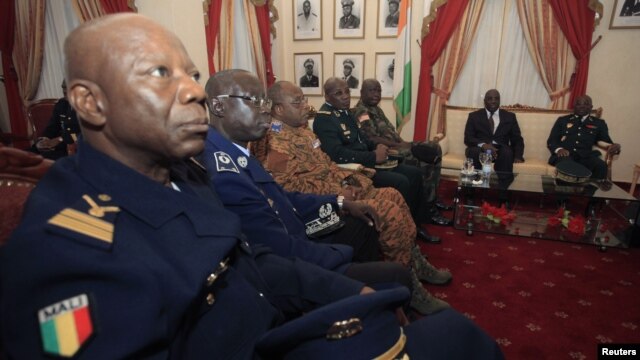 ECOWAS Chiefs of Staff are seen during an Extraordinary meeting of ECOWAS on the crisis in Mali, in Abidjan, January 26, 2013.