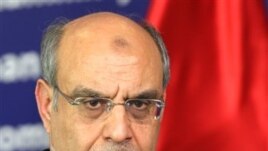 Umushikiranganji wa mbere w'igihugu ca Tunisia aha ikiganiro abamenyeshamakuru