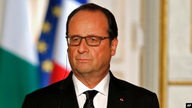 លោក​ប្រធានាធិបតី​បារាំង François Hollande កាល​ពី​ថ្ងៃ​ទី​១៤ ខែ​កញ្ញា ឆ្នាំ​២០១៥។