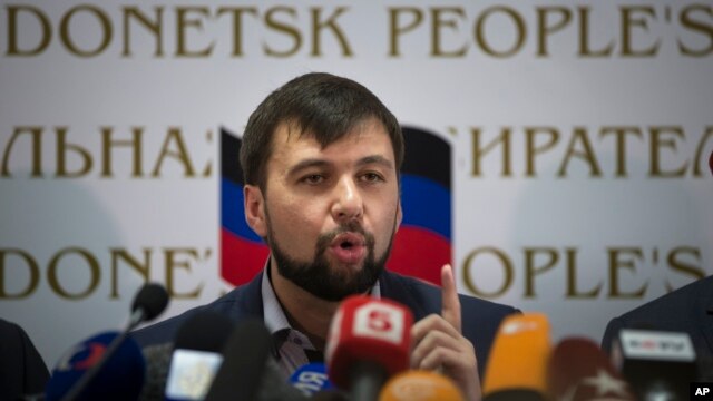 Thủ lĩnh ly khai Denis Pushilin nói dựa trên các kết quả của cuộc trưng cầu dân ý hôm qua, nước cộng hòa tự xưng là Nước Cộng hòa Nhân dân Donetsk hiện là một ‘nhà nước có chủ quyền’.