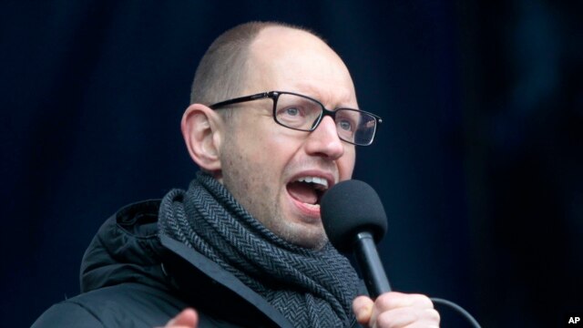 Ông Arseniy Yatsenyuk