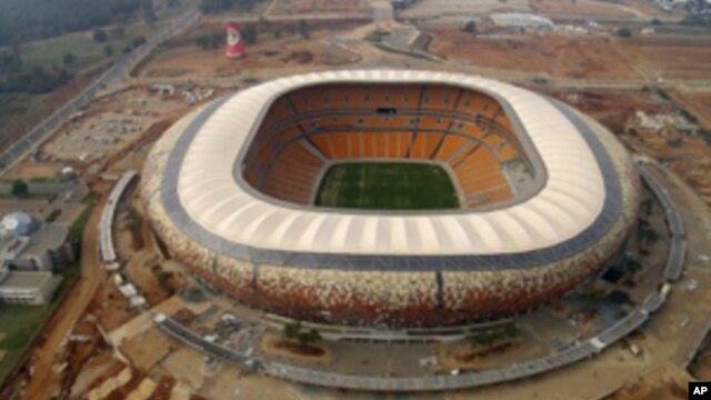 Uwanja wa mpira Johannesburg ambapo baadhi ya mechi za fainali ya kombe za Afrika zitafanyika mwakani. 