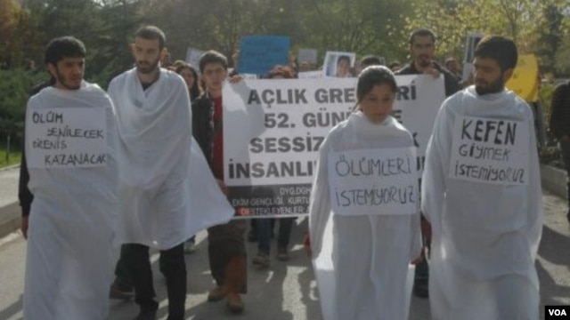 Endamên BDP'ê piştgirî didin greva birçîbûnê