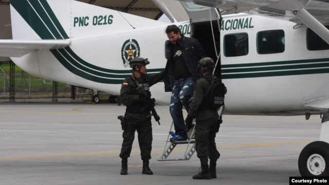 Erickson Vargas Cardona, conocido como alias “Sebastián”, máximo cabecilla de la “Oficina de Envigado”, fue capturado este miércoles 8 de agosto en el departamento colombiano de Antioquia. [Foto: Policía de Colombia]