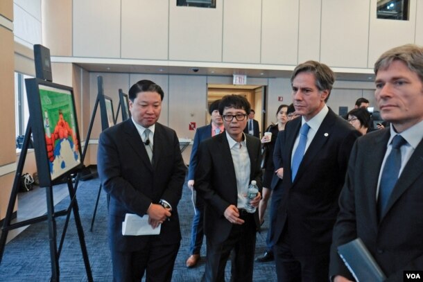  ū   ( 2°) 뽺Ű ǡαǡ뵿  () 23 忡     翡 Ż ȭ   ()κ ǰ   ִ.