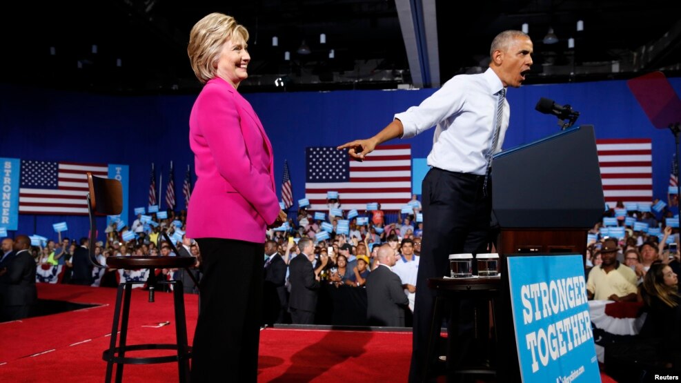 Rais Barack Obama akikampeni na Hillary Clinton huko Charlotte, N.C., Julai 5, 2016. 