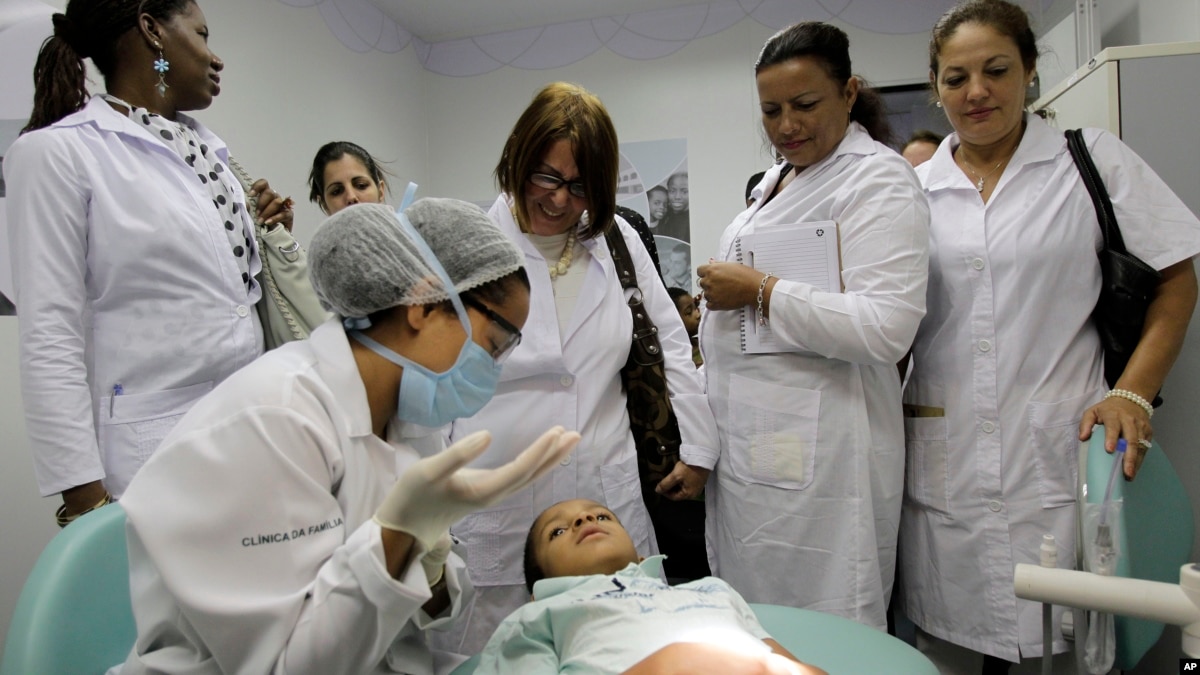 EE.UU. elogia a presidente de Brasil por ofrecer asilo a médicos cubanos
