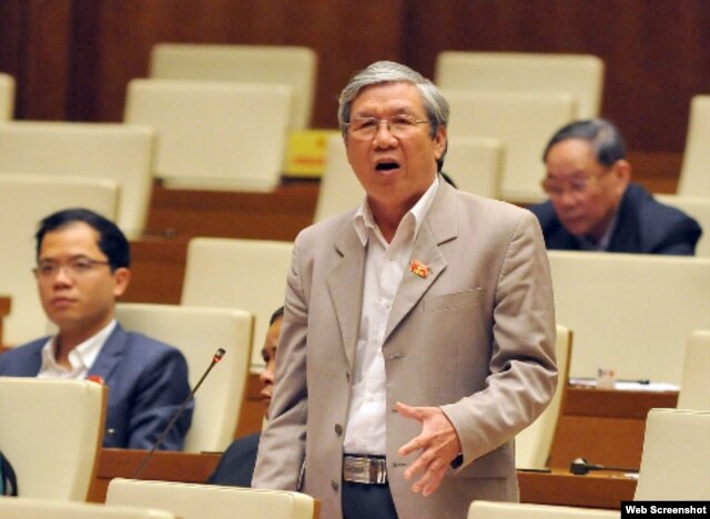 Đại biểu Quốc hội Lê Văn Lai (ảnh chụp từ trang vnexpress)