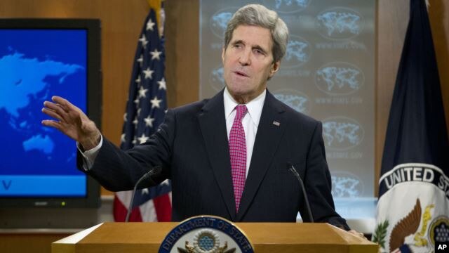 Bộ trưởng Ngoại giao John Kerry nói về phúc trình thường niên của Mỹ về nhân quyền tại Bộ Ngoại giao Hoa Kỳ trong thủ đô Washington, 27/2/14