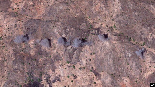 Images of smoke plumes indicate a Sudanese armed forces artillery barrage against SPLA-North rebels in Toroge in Southern Kordofan State.