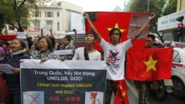 Biểu tình chống Trung Quốc tại Hà Nội, ngày 9/12/2012. 