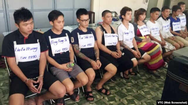 Bộ Ngoại giao Đài Loan cho biết các nghi can này, gồm cả một phụ nữ Đài Loan gốc Việt, đang bị giam giữ tại một nhà tù ở miền nam Việt Nam.