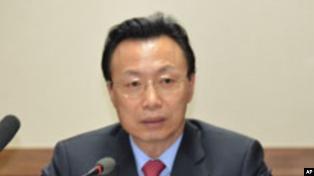 ROK Unification Ministry vice minister Kim Chun-sig, speaking to correspondents