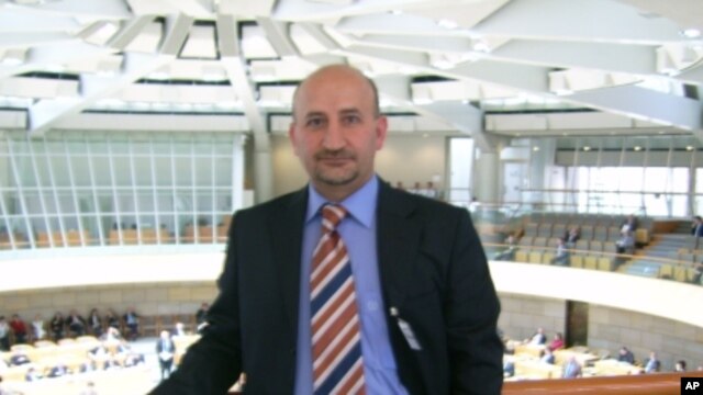 Fethî Muhemed.