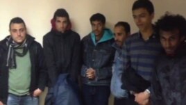 Policia e Gjirokastrës ndalon dhjetëra refugjatë sirianë