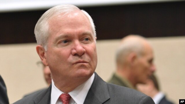 U.S. Defense Secretary Robert Gates (file photo)