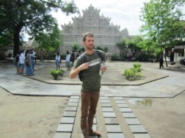 Chris Crow saat berkunjung ke Istana Air Yogyakarta (foto/dok: Chris Crow)