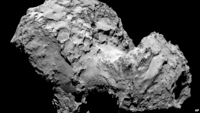 A picture of Comet 67P/Churymov Gerasimenko taken by the Rosetta spacecraft shows the objects rough surface.