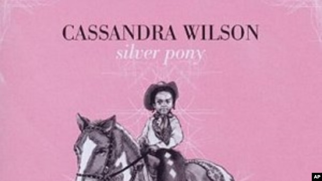 Cassandra Wilson's 'Silver Pony' Balances Varying Styles
