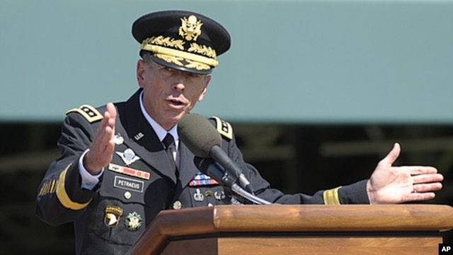 Former Commander of International Security Assistance Force and US Forces-Afghanistan General Davis Petraeus speaks during an armed forces farewell tribute and retirement ceremony at Joint Base Myer-Henderson Hall in Arlington, Virginia, August 31, 2011.